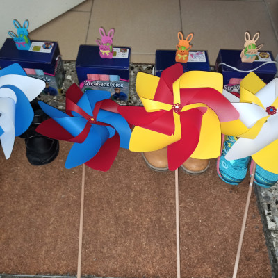 Ostern - Windräder Ostern - Windräder